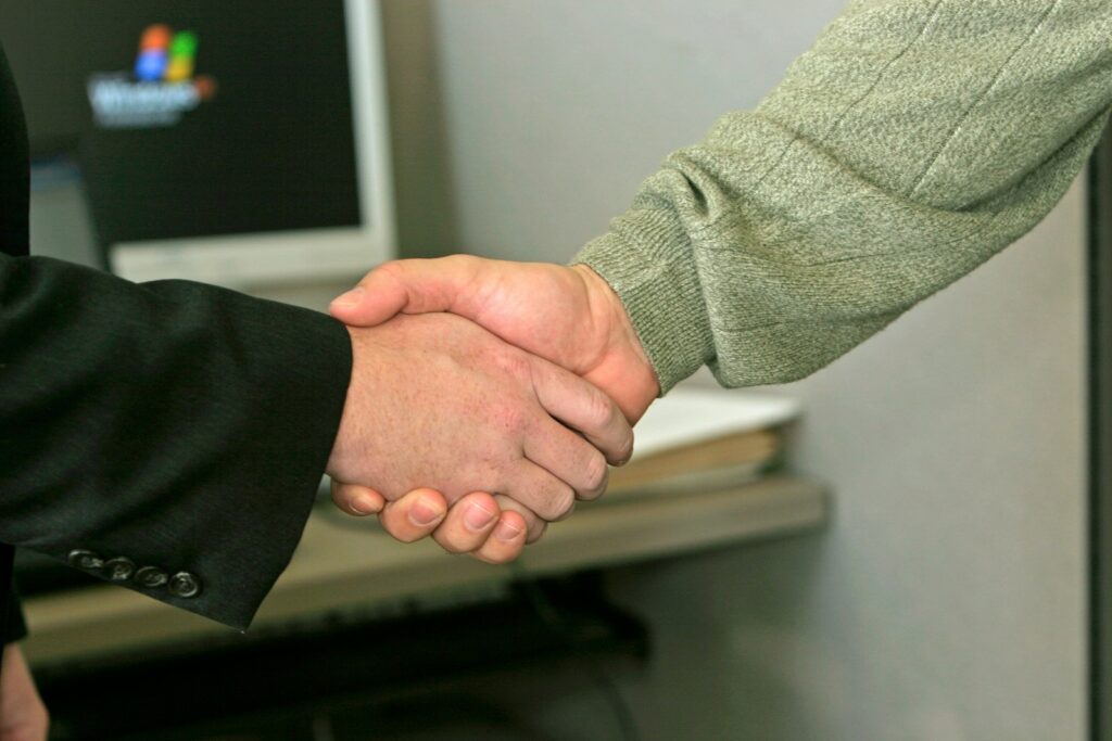 How AI Helps Real Estate Agents Handle Multiple Clients at Once