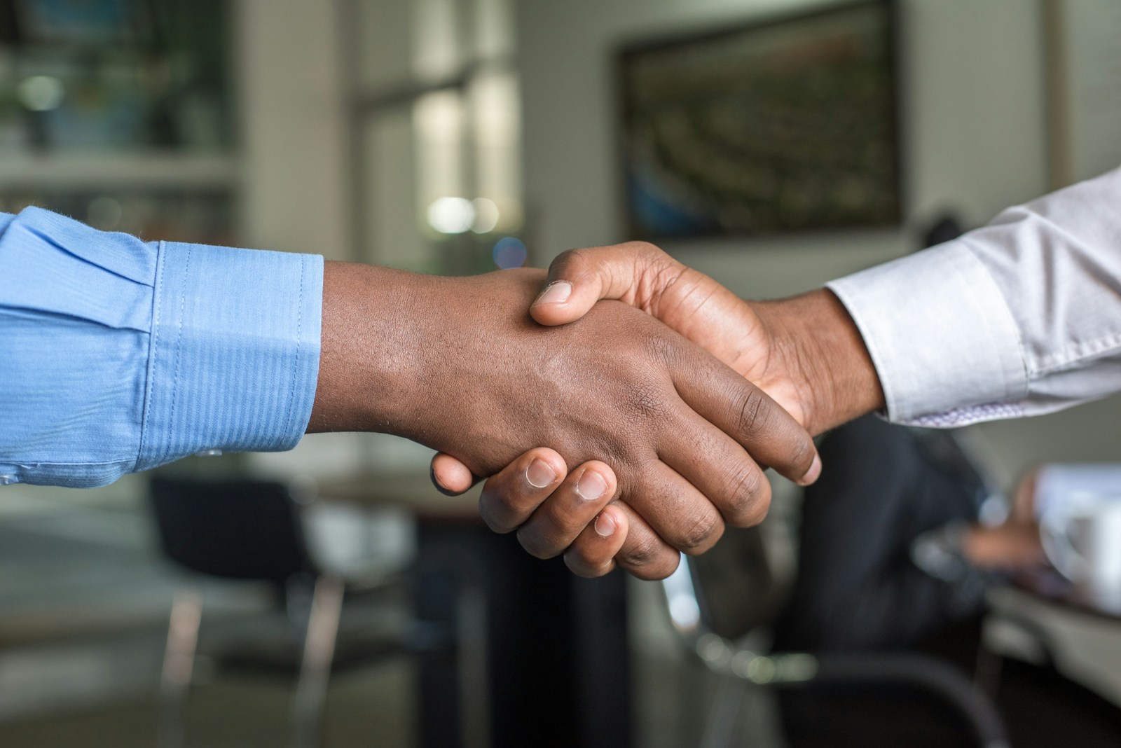 Boost Property Sales in the UAE with AI-Powered Assistants
