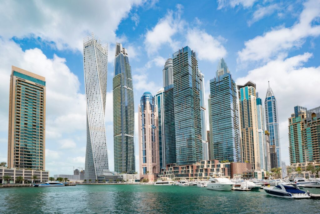 Sell Property in Dubai to Global Buyers Without the Language Barrier