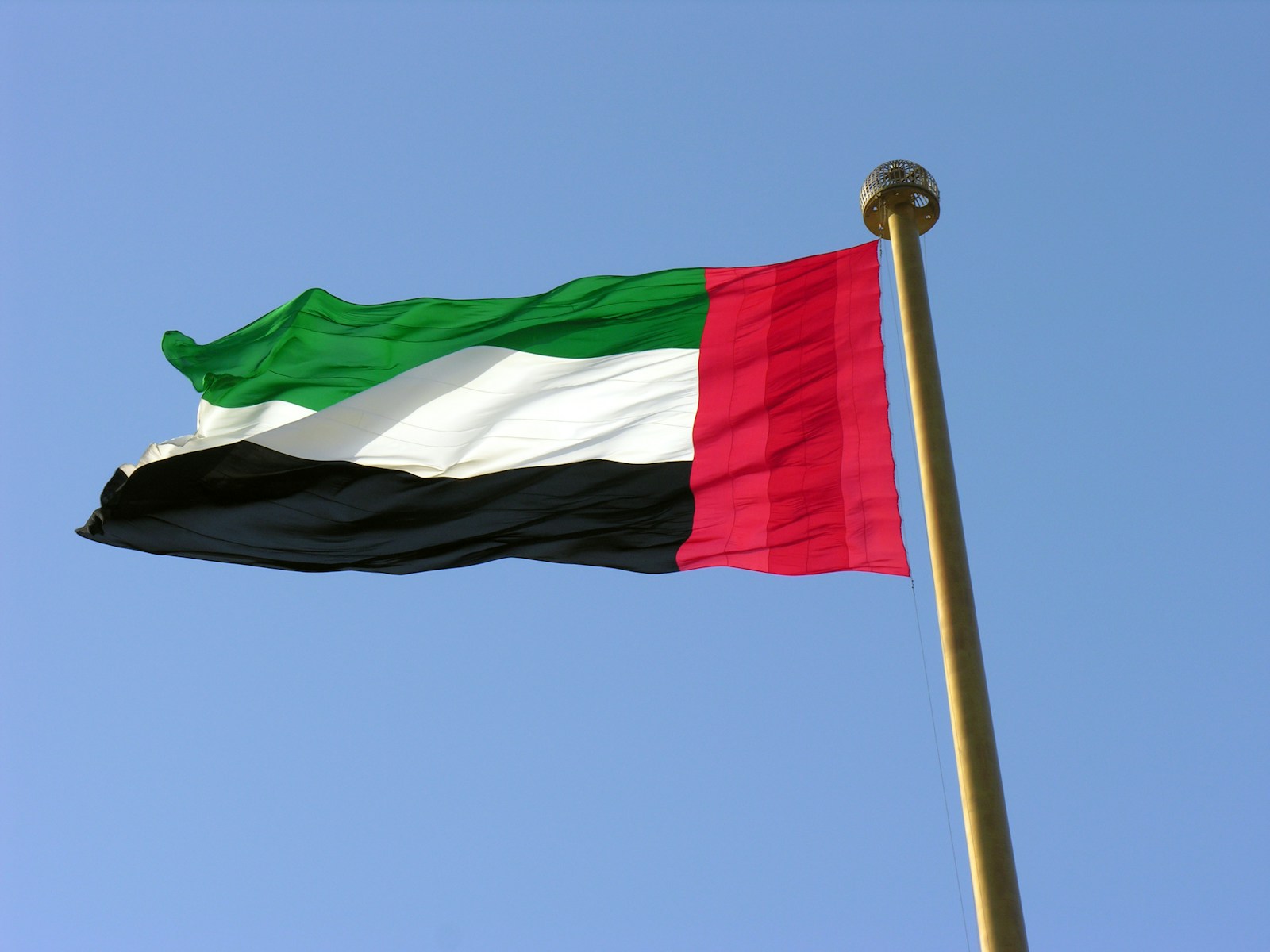 AI Assistants Helping UAE Brokers Close Deals with Overseas Investors