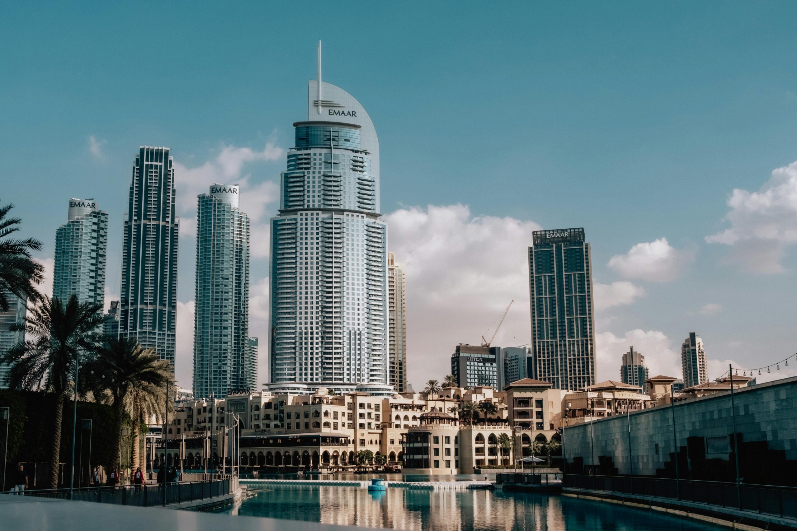 Main image for How AI Assistants Are Redefining Real Estate Engagement in Dubai’s Luxury Market