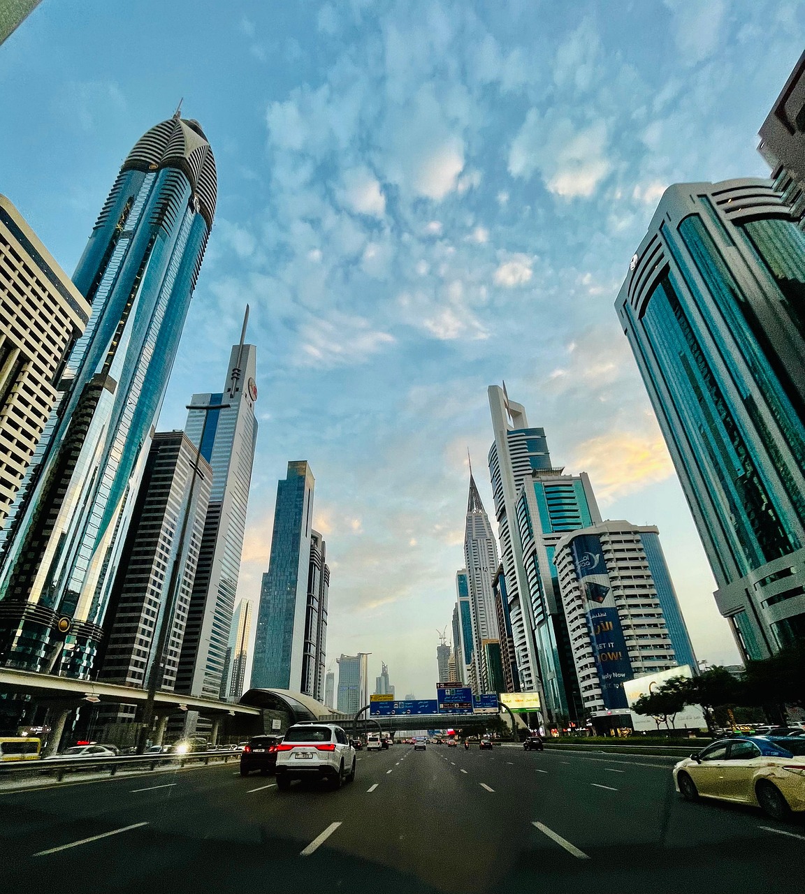 Main image for AI-Powered Property Brochures: A Must for Dubai Marina Brokers